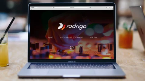 Ulf Ricken Kommunikation & Design - Webdesign - DJ rodrigo